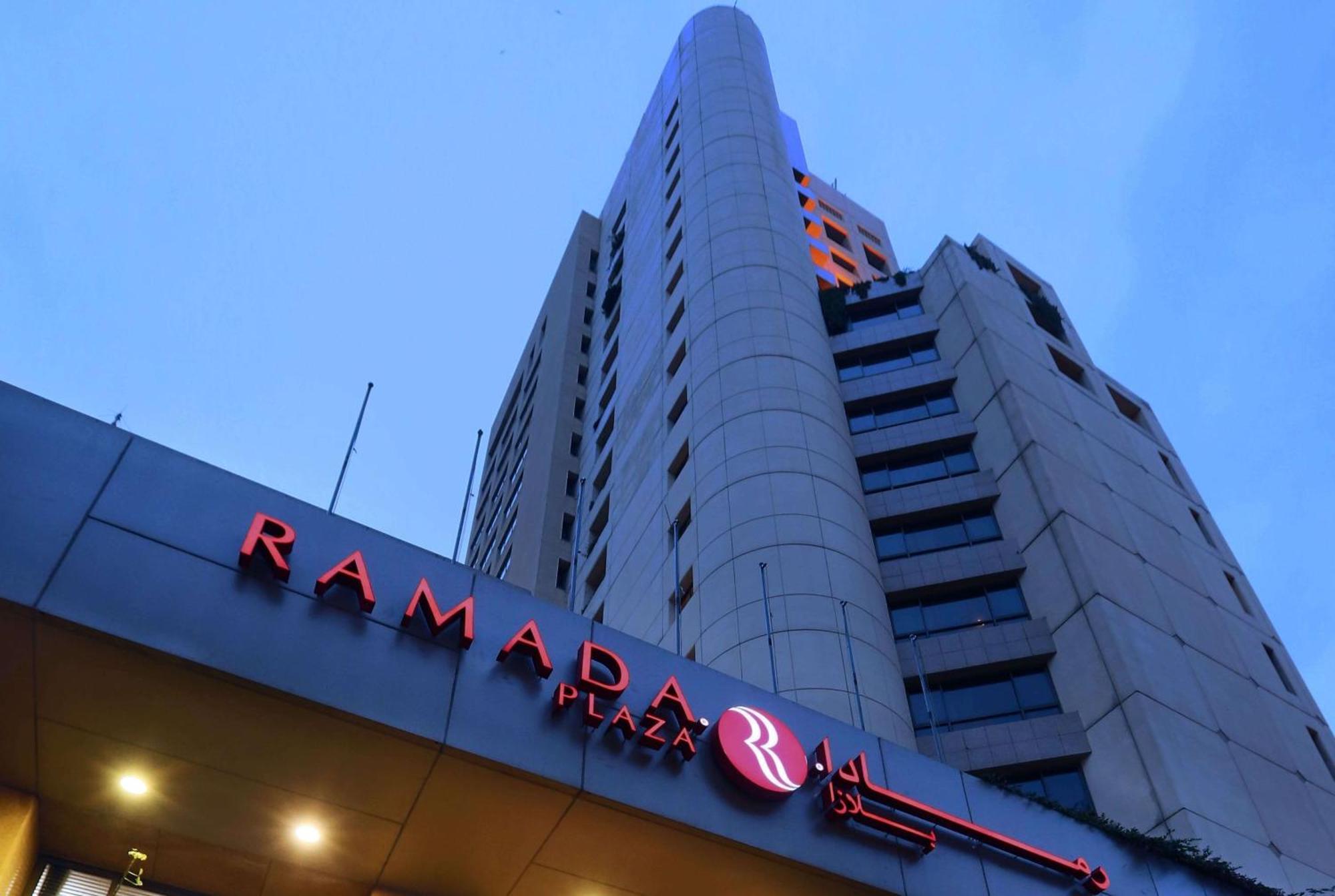 Ramada Plaza By Wyndham Beirut Raouche Hotel Ngoại thất bức ảnh